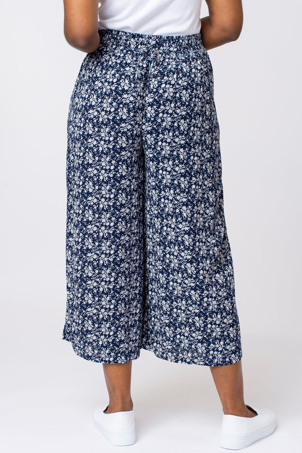Ditsy print crinkle culottes