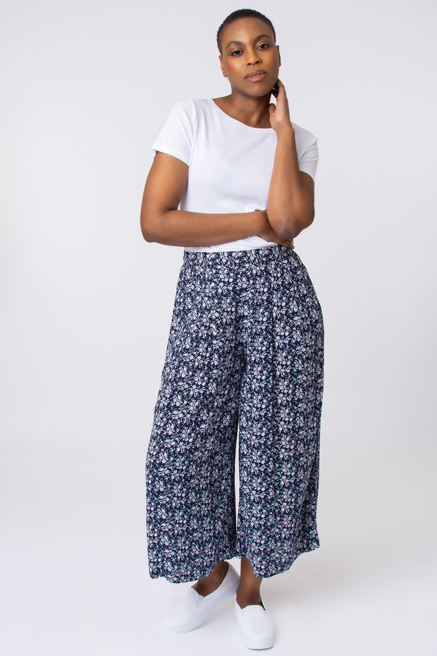 Ditsy print crinkle culottes