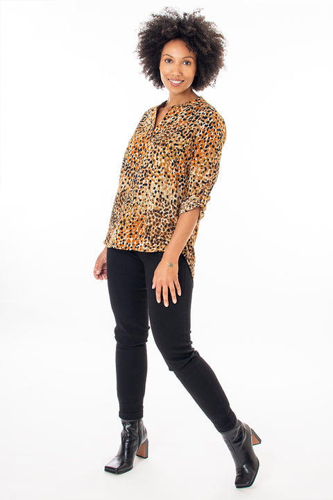 Abstract animal notch neck top