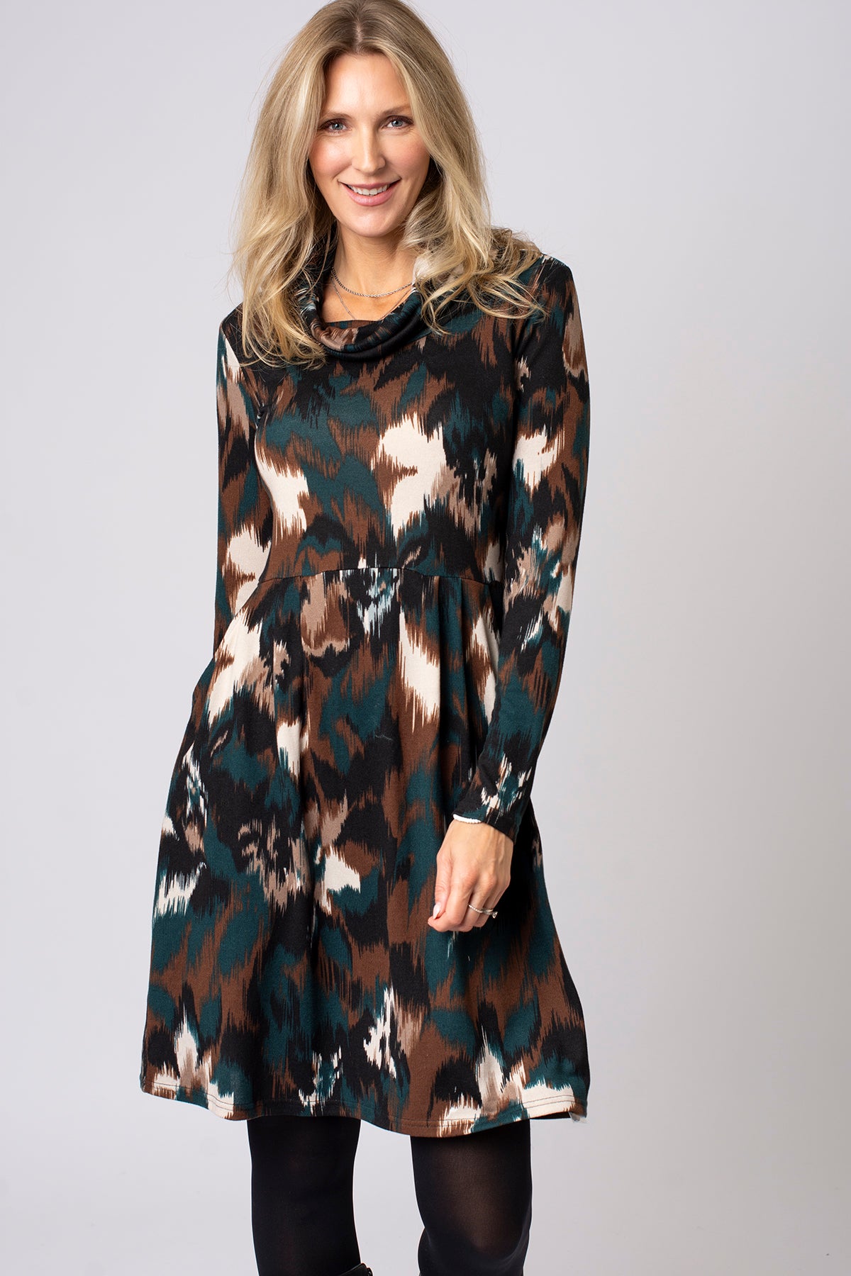 Huge Savings – Tagged 