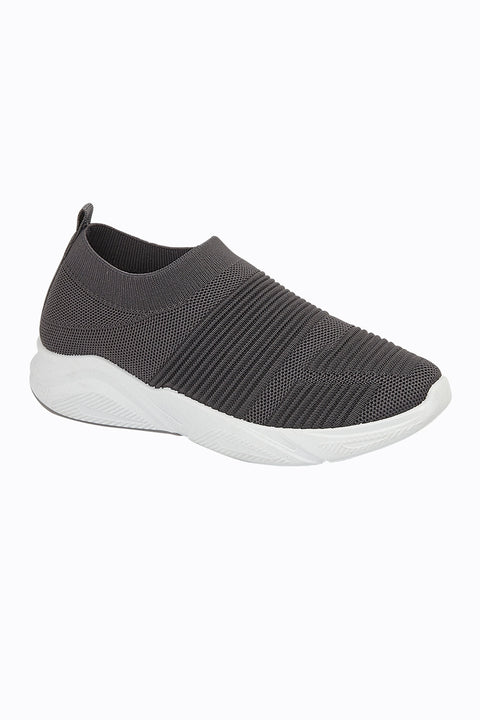 Casual Mesh Trainer