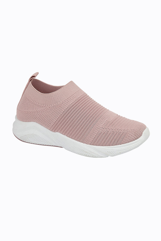 Casual Mesh Trainer