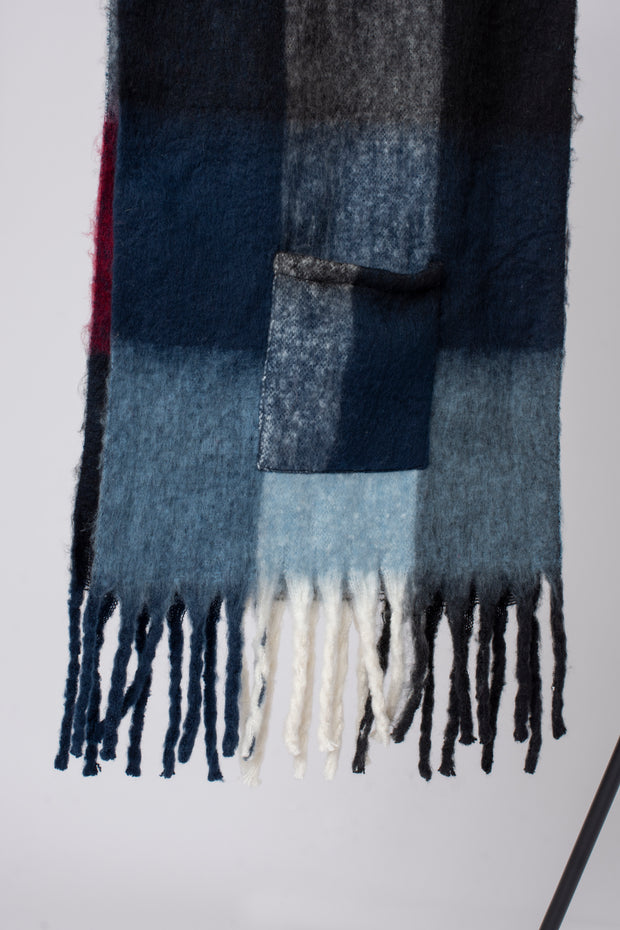 Check Pocket Scarf
