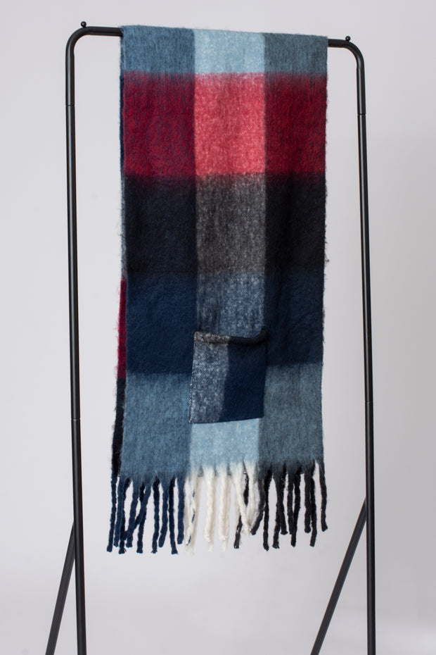 Check Pocket Scarf