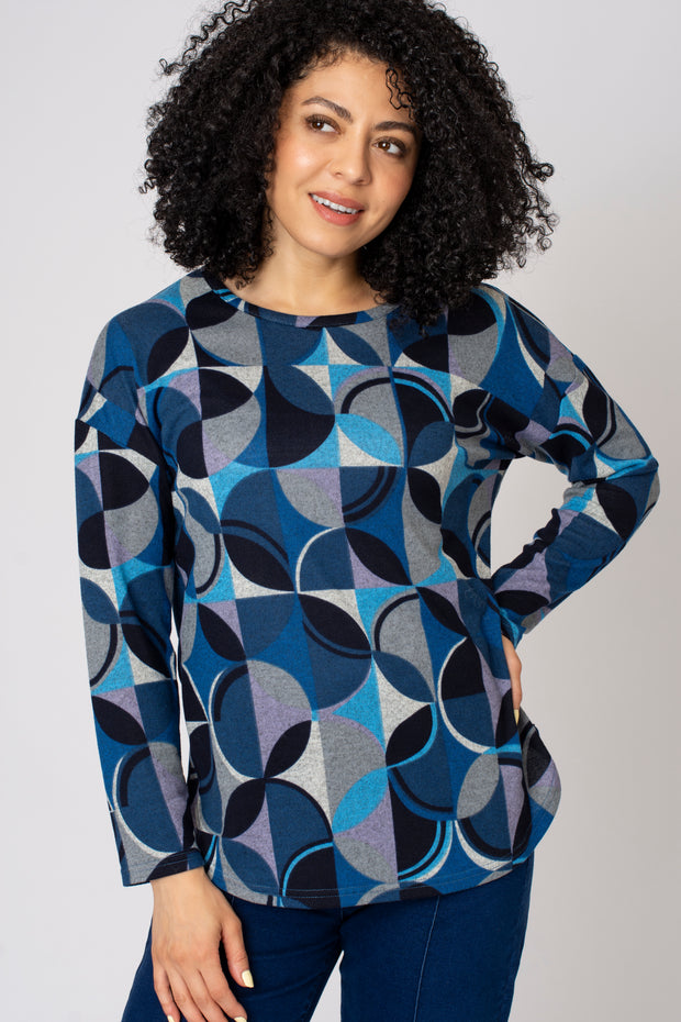 Geo Brushed Curved Hem Top