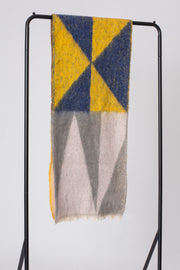 Geometric Cosy Scarf