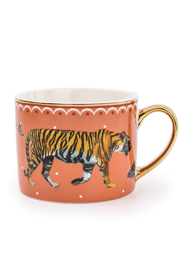 Golden handle tiger mug