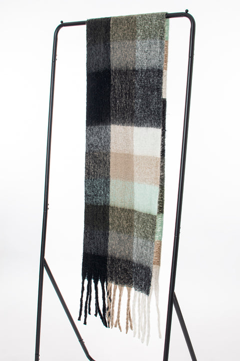 Large block check scarf