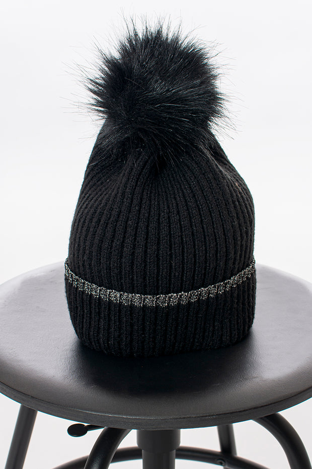 Lurex detail bobble hat