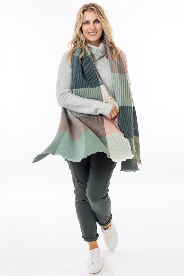 Crinkle soft touch colour block scarf
