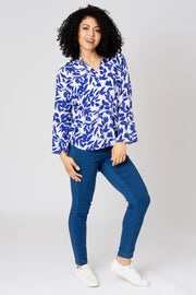 Stamp Leaf Print Notch Neck Top