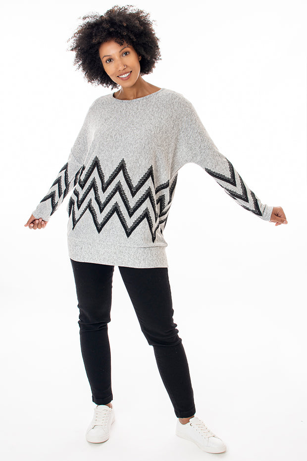 Zig zag print hem top