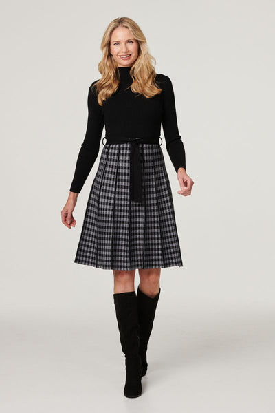 Mini Check Tie Detail Knitted Dress