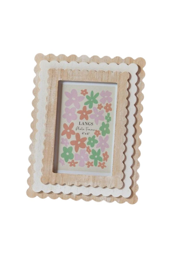 Triple Layered Scalloped Frame
