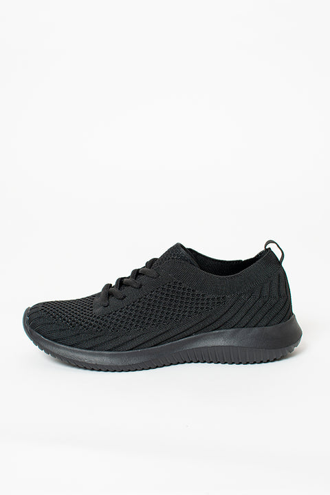 Comfort lace up trainer